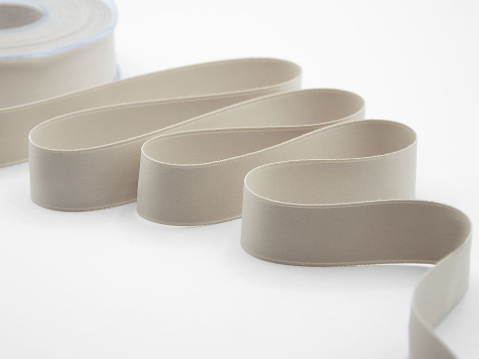 Furlanis - Doppio Raso Opaco, Nastro Per Decorazioni, Pacchi Furlanis - Doppio Raso Opaco, Nastro Per Decorazioni, Pacchi