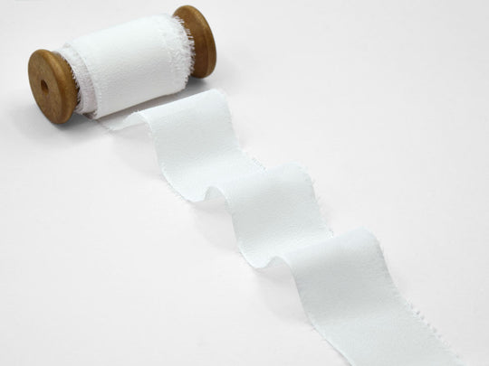 crepe effetto seta sfrangiato 40 mm bianco naturale
