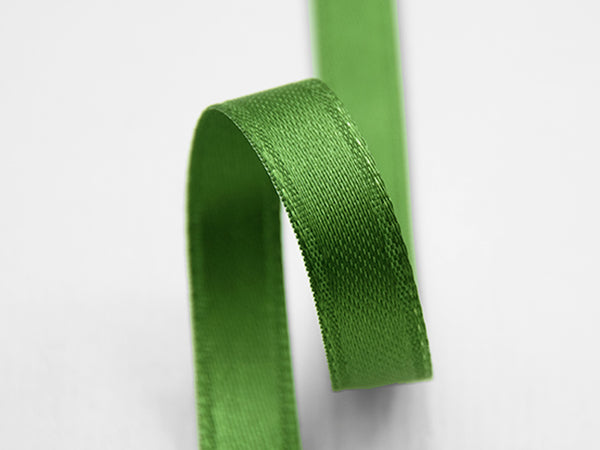 Double Satin 8mm green flag