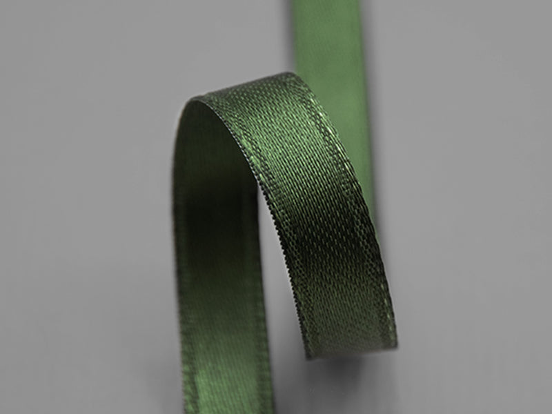 Double Satin 8 mm vert anglais