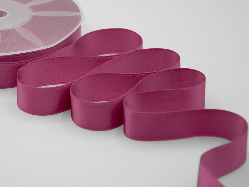 Double Satin 25mm cyclamen