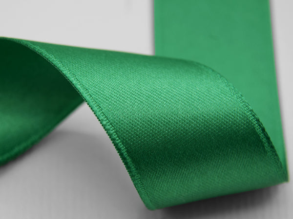 Double Satin 40mm emerald green