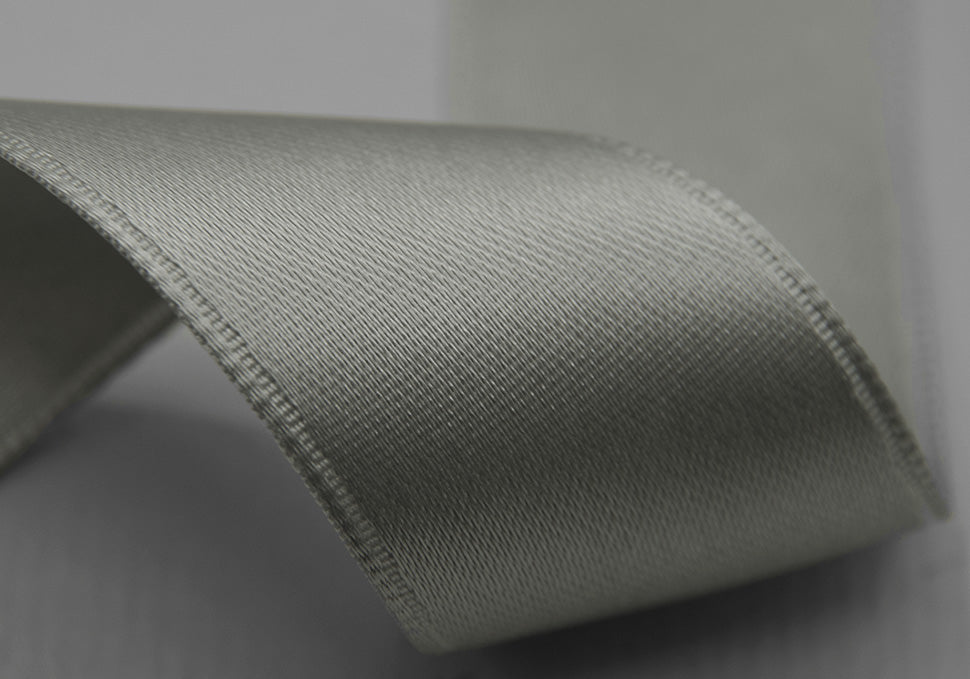 doppio raso tirante laterale 48 mm grigio perla
