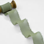 crepe effetto seta sfrangiato 40 mm verde salvia