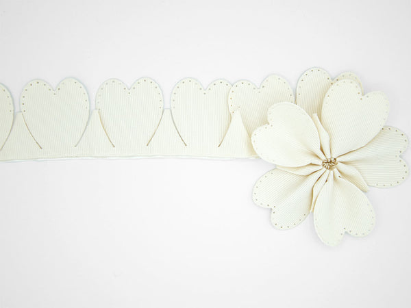 Sugared Almonds Box Gros Grain Heart Ivory