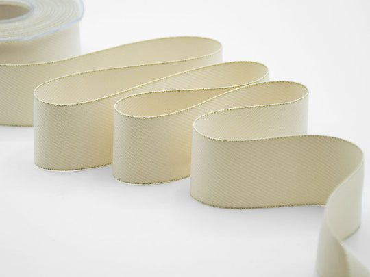 Diagonal Gold Borders 40 mm Ivory